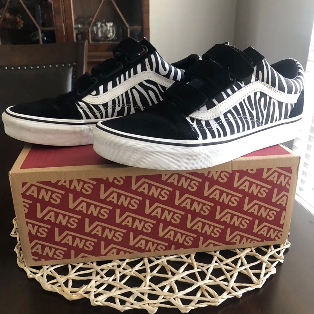Women’s Van Shoes-Size 9.5